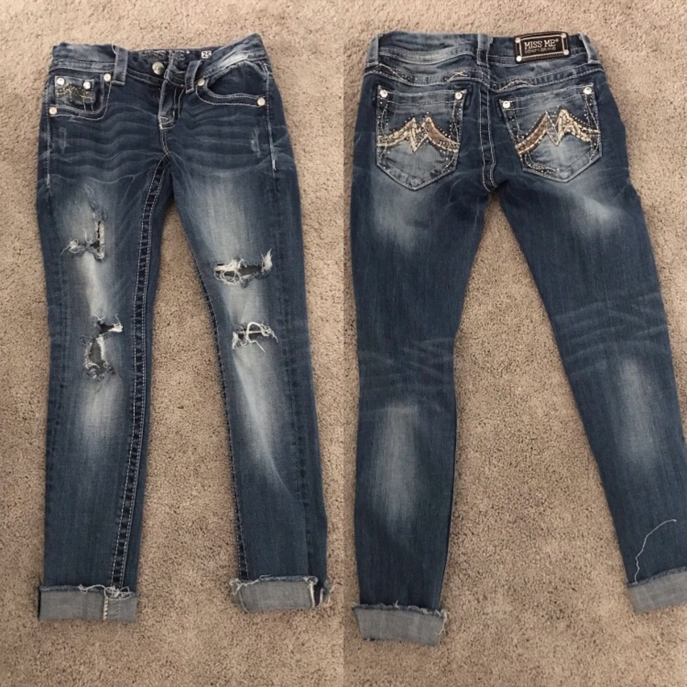 Ankle Miss Me Jeans